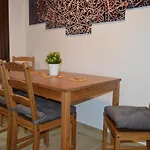 Alcazar Viejo Tourist Apartman *