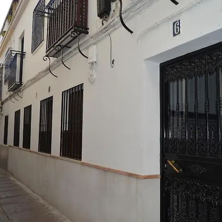 Alcazar Viejo Tourist Apartman *